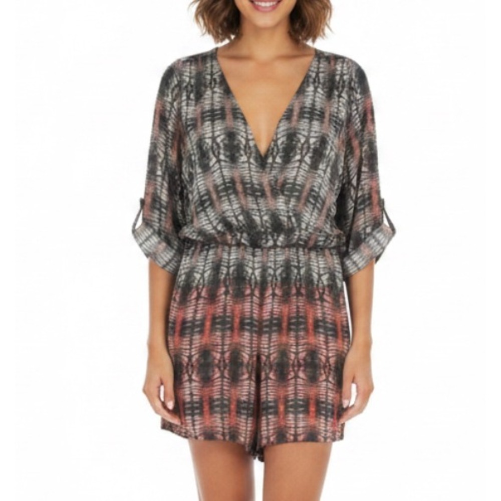CHARLIE JADE Gray/Multi 100% SILK Roll-Tab Sleeves SURPLICE Romper Jumpsuit XS